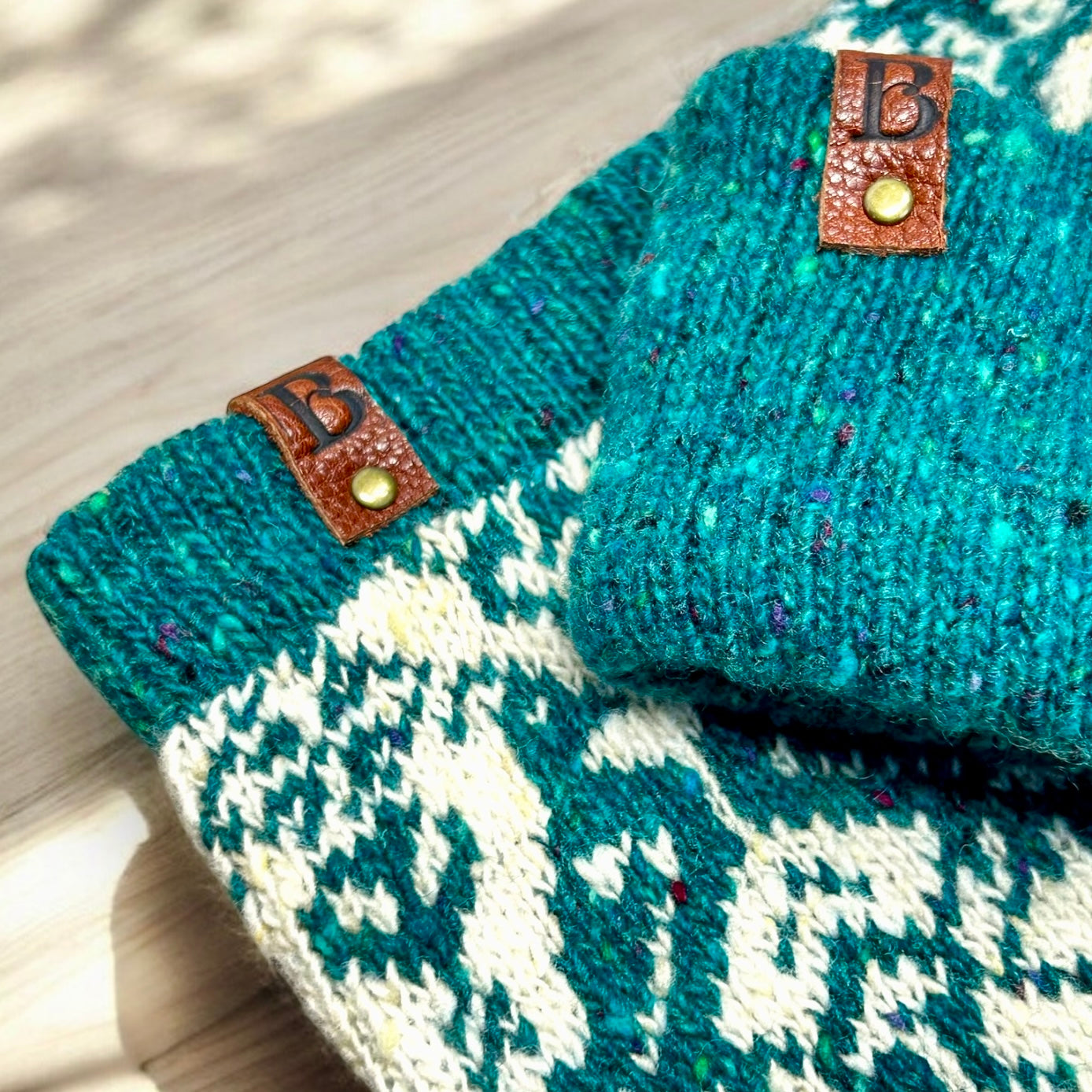 Hat and Snood Set in Jade Lapwing